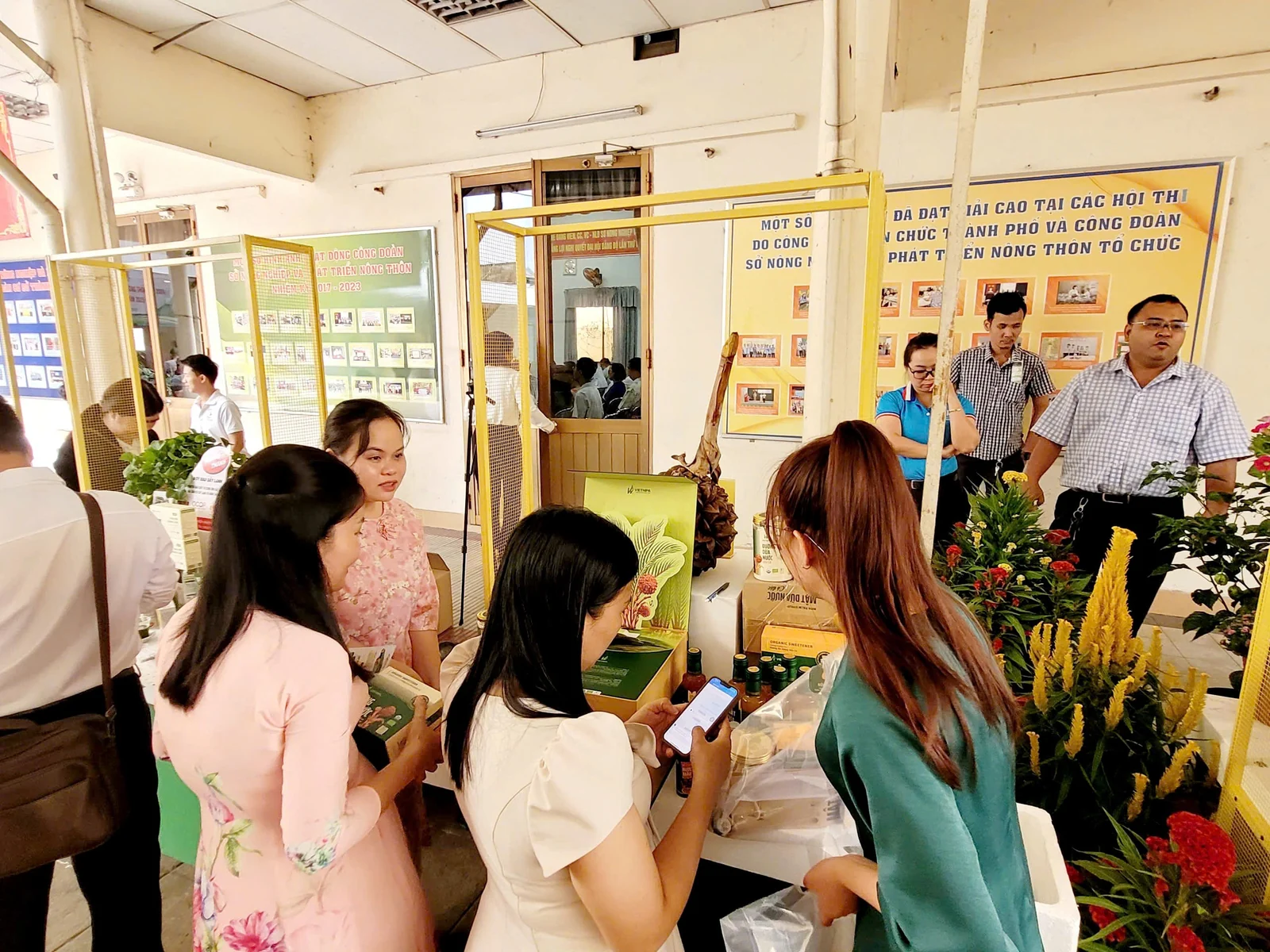 Vietnipa gift range styled for the Tết season